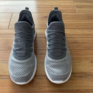 APL Techloom Tracer - worn three times!